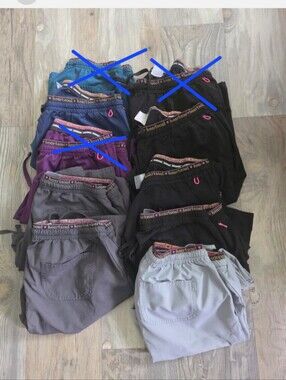 Scrub Pant Lot. Heartsoul. All Medium.